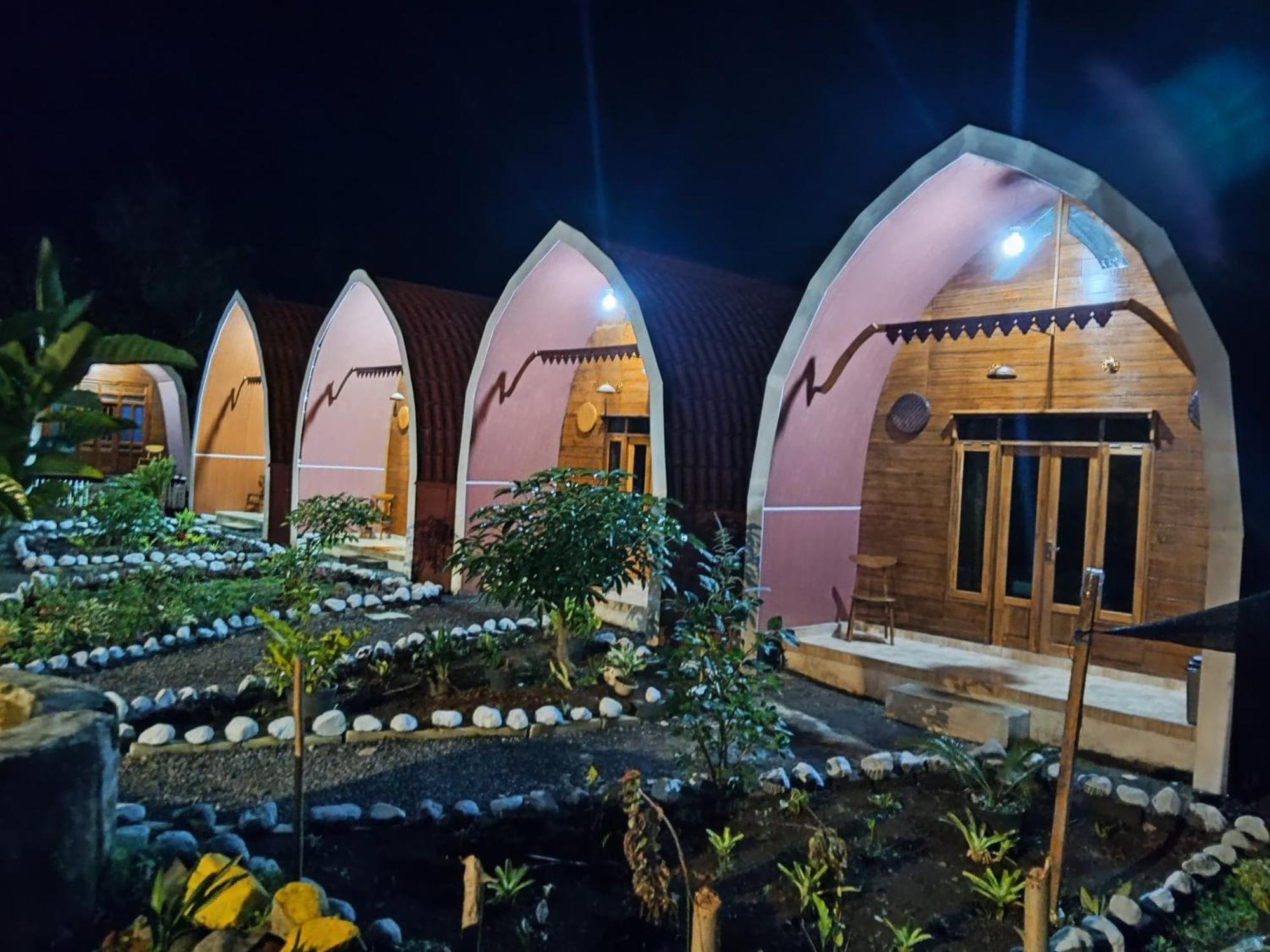 Indah Damai Cottages Sidomukti Zewnętrze zdjęcie