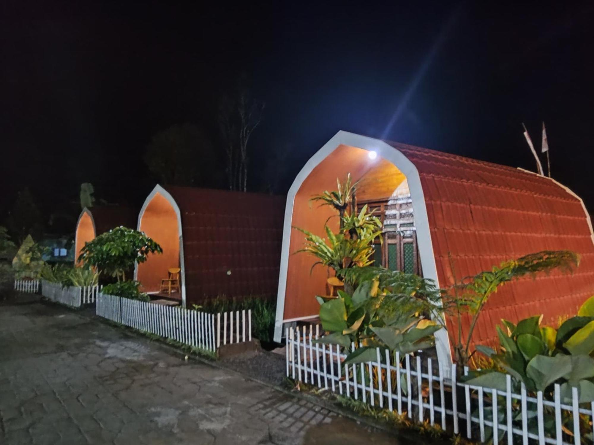 Indah Damai Cottages Sidomukti Zewnętrze zdjęcie